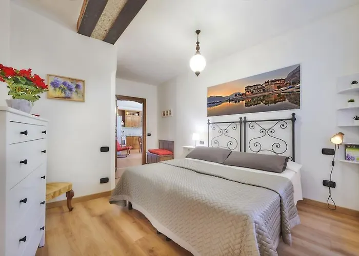 Apartment Casa Ducale View Mandello del Lario